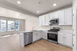 7784 W Alta Ln, Magna, UT 84044 - Photo 8