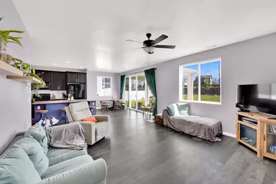 443 W Box Dr, Stansbury Park, UT 84074 - Photo 14