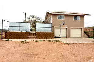 8457 E 6000 N, Lapoint, UT 84039 - Photo 8