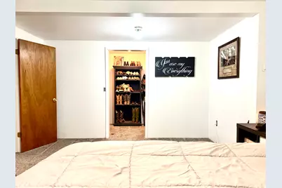 8457 E 6000 N, Lapoint, UT 84039 - Photo 18