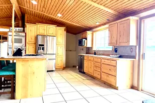 8457 E 6000 N, Lapoint, UT 84039 - Photo 12