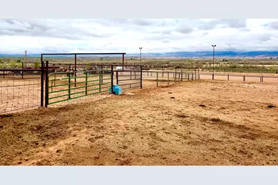 8457 E 6000 N, Lapoint, UT 84039 - Photo 36