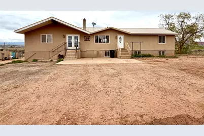 8457 E 6000 N, Lapoint, UT 84039 - Photo 4