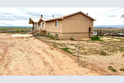 8457 E 6000 N, Lapoint, UT 84039 - Photo 6