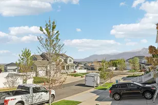 558 E Rockwell Vis, Draper, UT 84020 - Photo 6