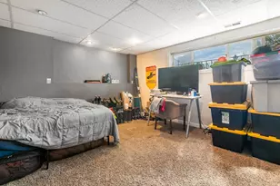 1553 E 6670 S, Cottonwood Heights, UT 84121 - Photo 12