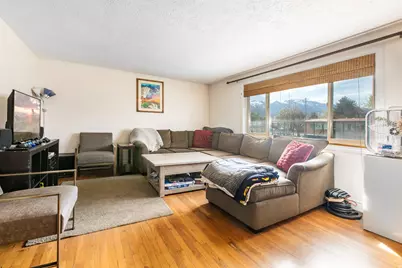 1553 E 6670 S, Cottonwood Heights, UT 84121 - Photo 6