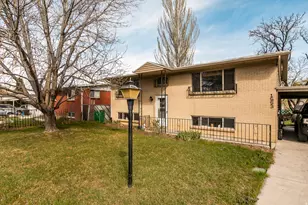 1553 E 6670 S, Cottonwood Heights, UT 84121 - Photo 4