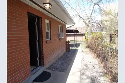 1055 E Wilson Ave #3, Salt Lake City, UT 84105 - Photo 2