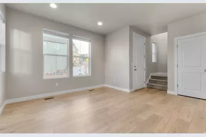 7034 W Hidden Way, West Jordan, UT 84081 - Photo 6