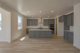 2158 E Granite Ln, Eagle Mountain, UT 84005 - Photo 4