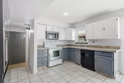 9169 W Copper Cove Cir, Magna, UT 84044 - Photo 12