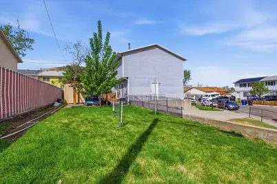 9169 W Copper Cove Cir, Magna, UT 84044 - Photo 28