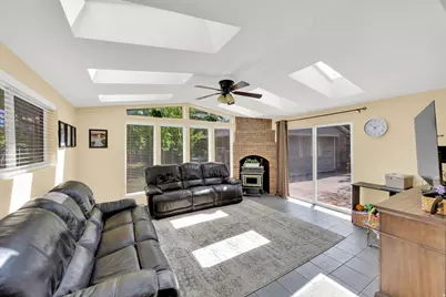 4075 S Symphony Cir, West Valley, UT 84119 - Photo 12