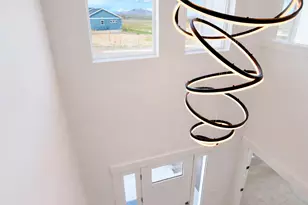 1149 W Blue Fox Dr, Grantsville, UT 84029 - Photo 4