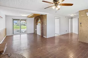 5396 S 4700 W, Hooper, UT 84315 - Photo 4