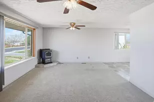 5396 S 4700 W, Hooper, UT 84315 - Photo 26