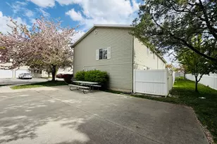 3484 S 200 E, Salt Lake City, UT 84115 - Photo 16