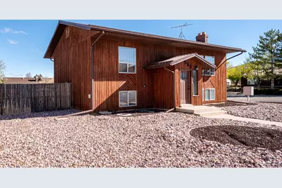 386 W Frontier Cir, Cedar City, UT 84721 - Photo 2