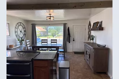 1148 N 3000 W, Clinton, UT 84015 - Photo 4