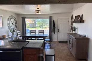 1148 N 3000 W, Clinton, UT 84015 - Photo 4