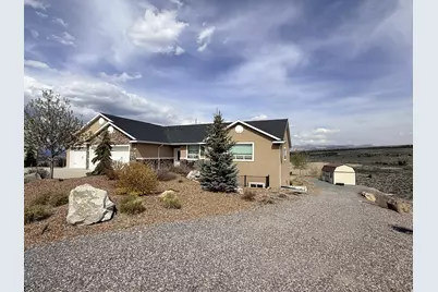 995 S 230 E, Panguitch, UT 84759 - Photo 2