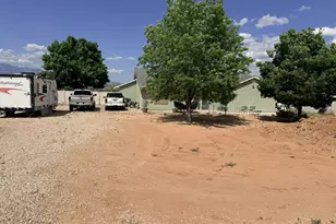 689 W 2050 S, Hurricane, UT 84737 - Photo 22