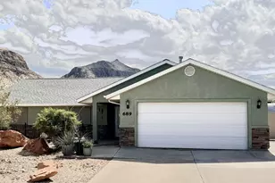 689 W 2050 S, Hurricane, UT 84737 - Photo 2