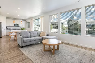 3261 S 2580 W, Syracuse, UT 84075 - Photo 4