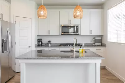 3261 S 2580 W, Syracuse, UT 84075 - Photo 8