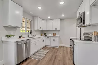 4576 Monroe Blvd, South Ogden, UT 84403 - Photo 8