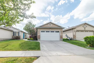 717 N Bradford Dr, North Salt Lake, UT 84054 - Photo 2