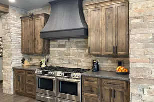 259 S Meadow Dr, Springville, UT 84663 - Photo 12