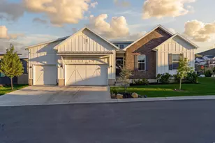 4821 W Juniper Bend Cir S, Herriman, UT 84096 - Photo 1