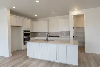 2191 E Granite Ln, Eagle Mountain, UT 84005 - Photo 2