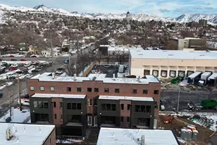 443 W 400 N, Salt Lake City, UT 84103 - Photo 20
