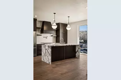 443 W 400 N #303, Salt Lake City, UT 84103 - Photo 4