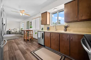 184 E 1150 N, Layton, UT 84040 - Photo 16