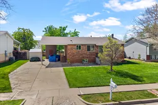 184 E 1150 N, Layton, UT 84040 - Photo 4