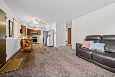 184 E 1150 N, Layton, UT 84040 - Photo 8