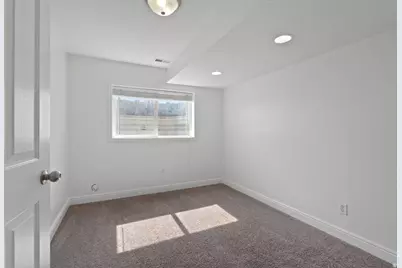 2253 Lone Tree Pkwy, Eagle Mountain, UT 84005 - Photo 38