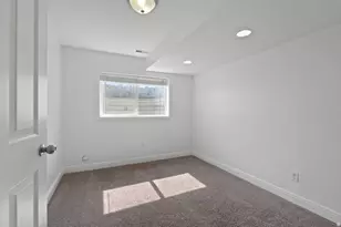 2253 Lone Tree Pkwy, Eagle Mountain, UT 84005 - Photo 38