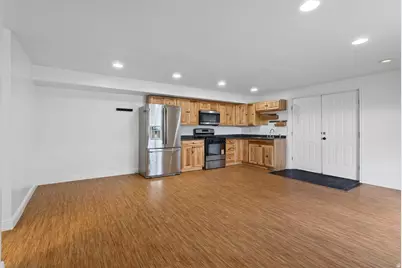 2253 Lone Tree Pkwy, Eagle Mountain, UT 84005 - Photo 34