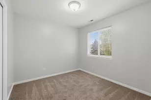 7915 N Geronimo Dr W, Lehi, UT 84005 - Photo 30