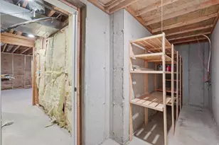 7915 N Geronimo Dr W, Lehi, UT 84005 - Photo 40