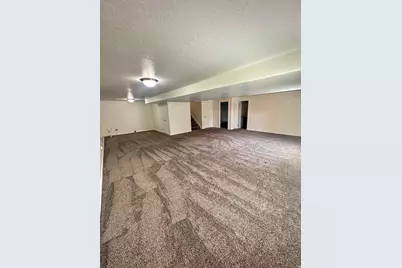 816 N 2175 W, Layton, UT 84041 - Photo 18