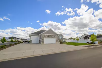 2276 S 3925 W, Taylor, UT 84401 - Photo 2
