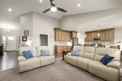 2276 S 3925 W, Taylor, UT 84401 - Photo 8