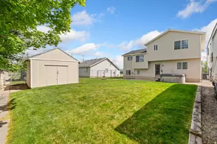 2029 N 1720 W, Clinton, UT 84015 - Photo 34