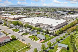 2029 N 1720 W, Clinton, UT 84015 - Photo 6